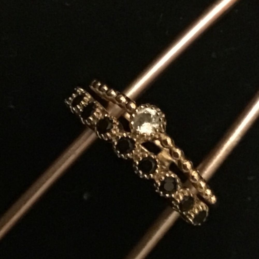 Black Spinel White Topaz RING